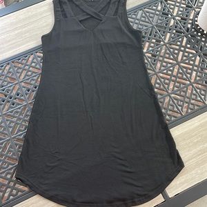 Woman’s black dress 👗